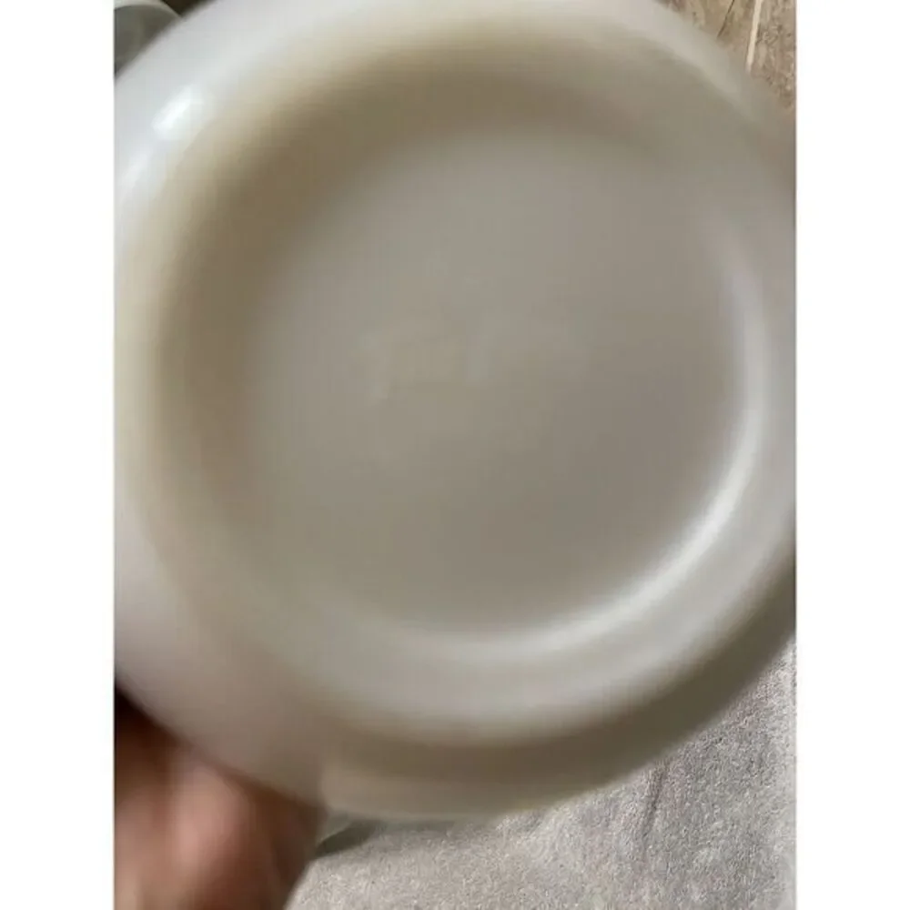 Vintage Fire King Small Bowls Set‎ Of 2 Yellow And White
